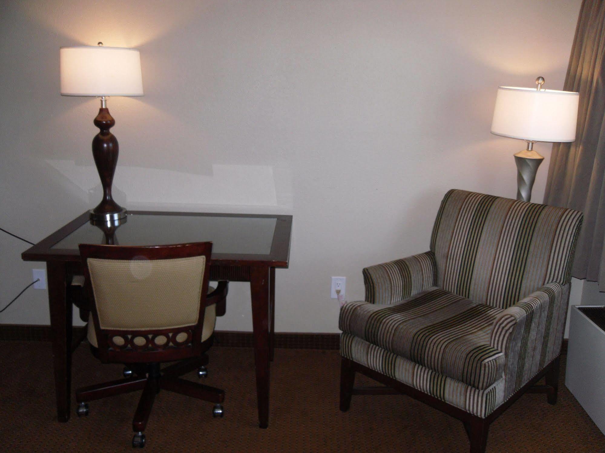 Quality Inn & Suites Okanogan - Omak Экстерьер фото